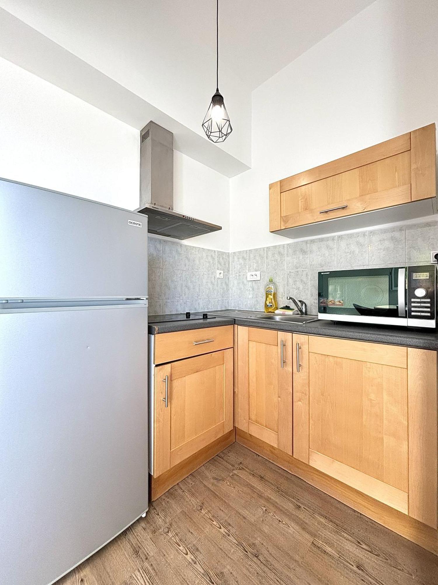 סארי סולנזארה Residence Canella מראה חיצוני תמונה