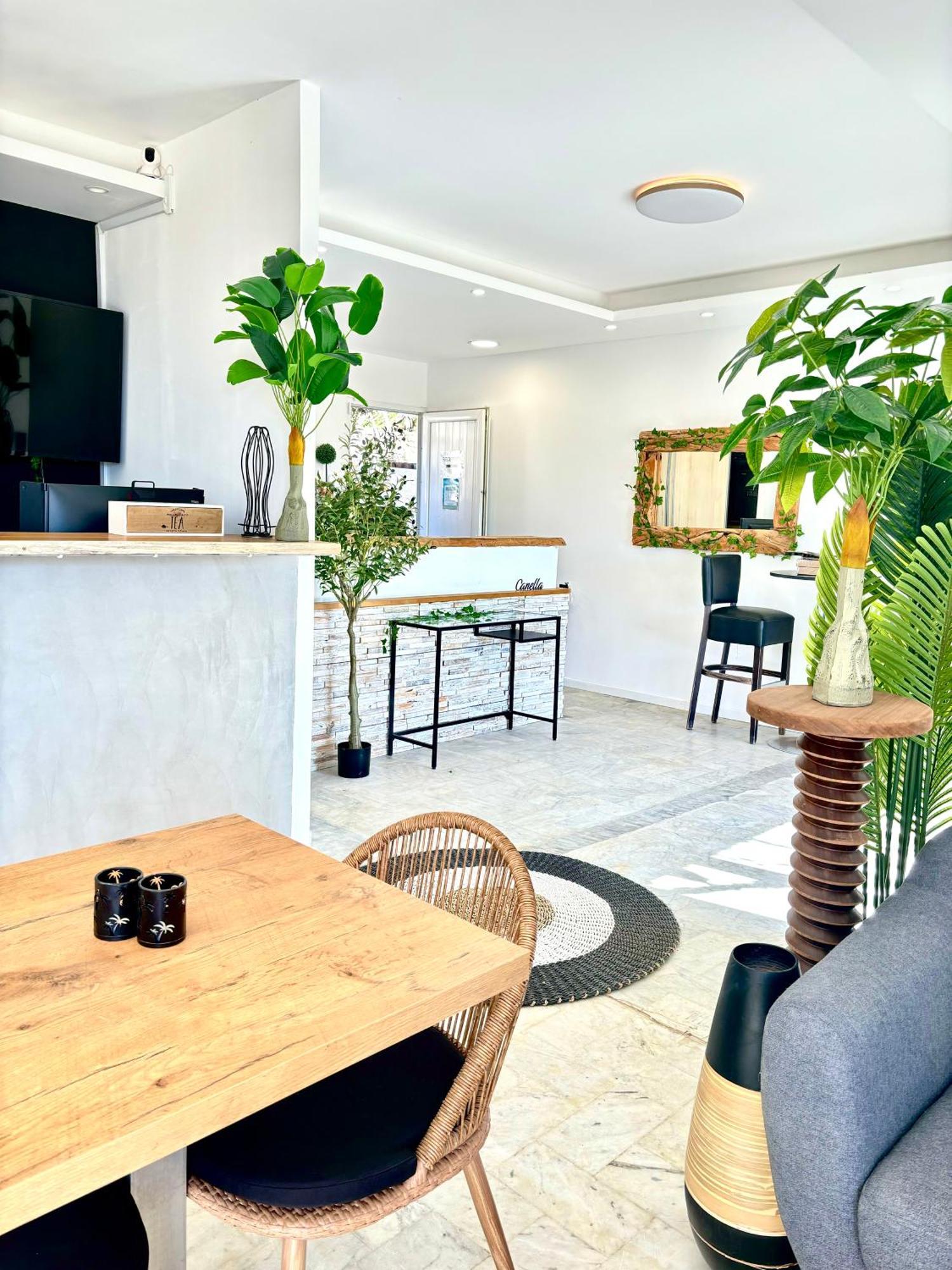 סארי סולנזארה Residence Canella מראה חיצוני תמונה